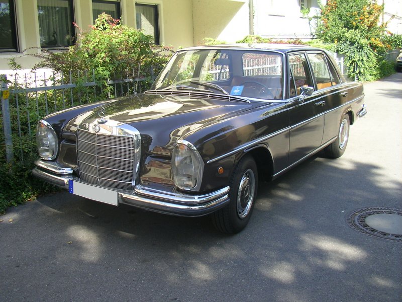 MercedesBenz W108 250S September 2006