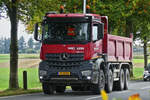 Mercedes Benz Arocs Kipper, unterwegs nahe der Féitsch. 10.2024