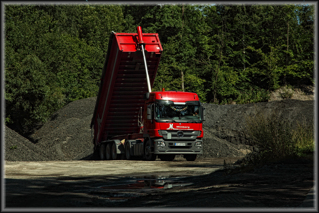 Actros 1844 von MIMBERG im Sauerland.