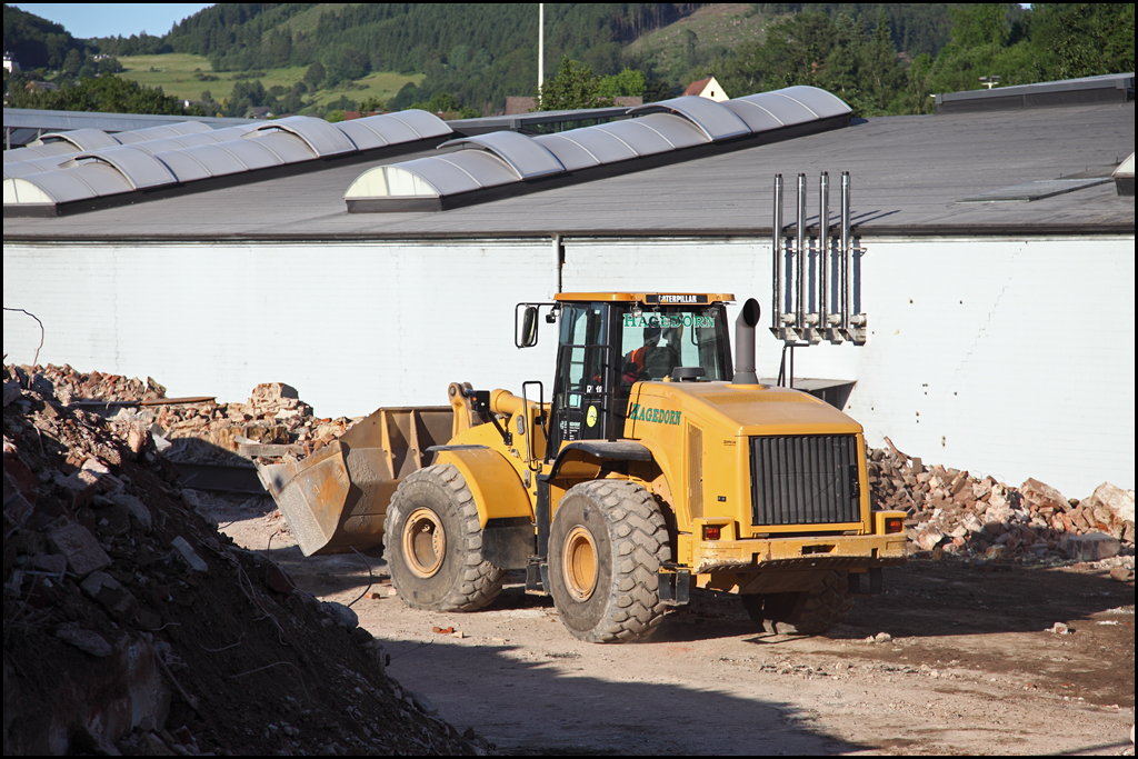 BULLDOZER von HAGEDORN... (Juni 2010)