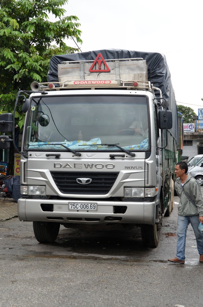 DAEWOO, Hue, Vietnam, 09.11.2011