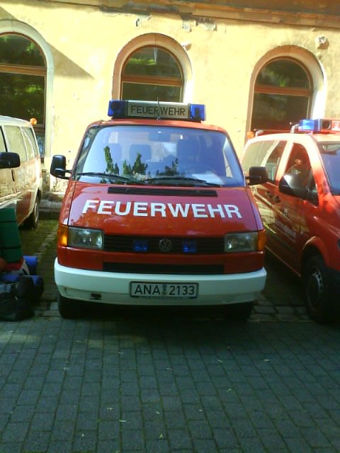 ELW1 (Einsatzleitwagen)

VW T4

Aufnahmedatum :11.08.2009