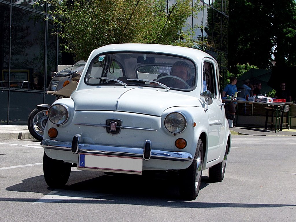 FIAT-600 anlsslich der Sauwald-Classic2011;110522