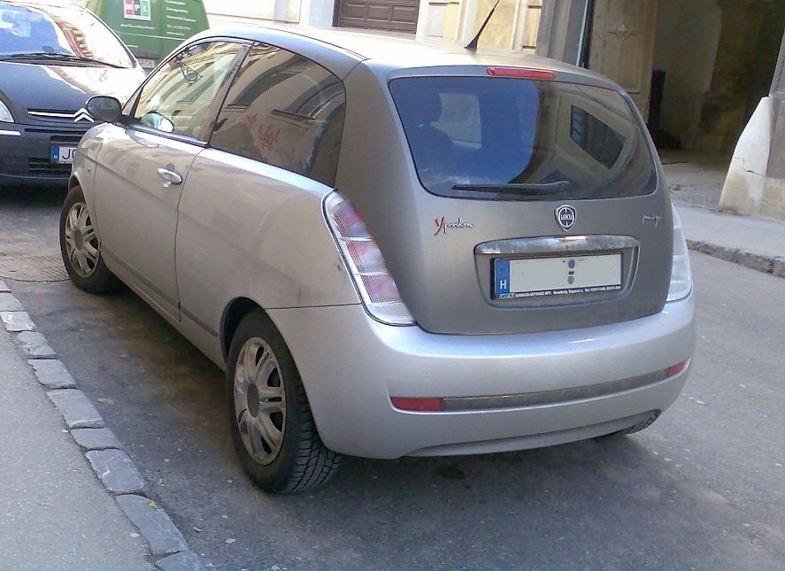 Lancia Y, gesehen: 05.02.2010