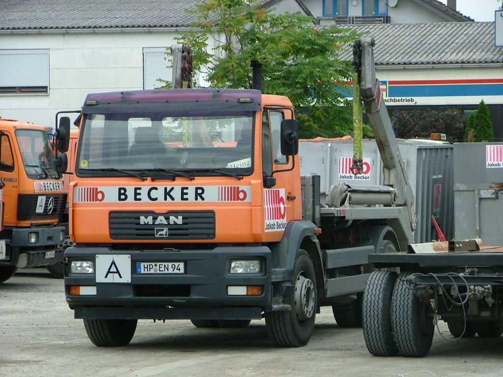 MAN M2000 Evo Absetzkipper,20.09.10.