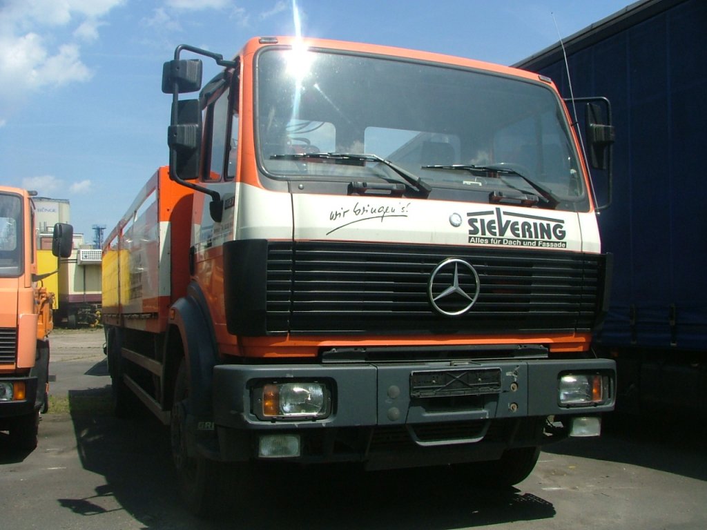 Mercedes 1827; 280510