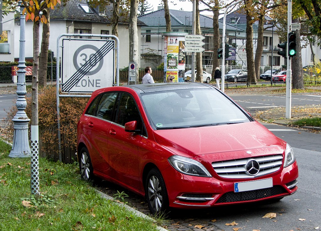 Mercedes-Benz B-Klasse. (Aufnahmedatum: 20.10.2012)