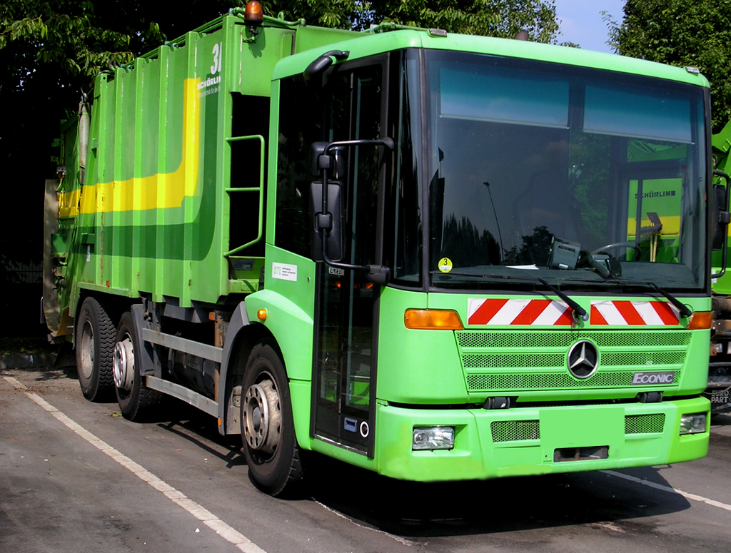  MERCEDES - ECONIC  mit Sonderaufbau zur Mllentsorgung -