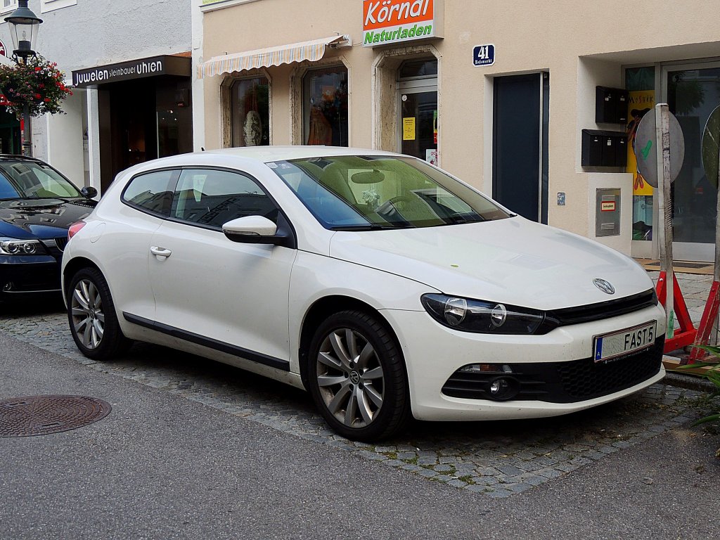 SCIROCCO-III auf Shoppingtour; 130622