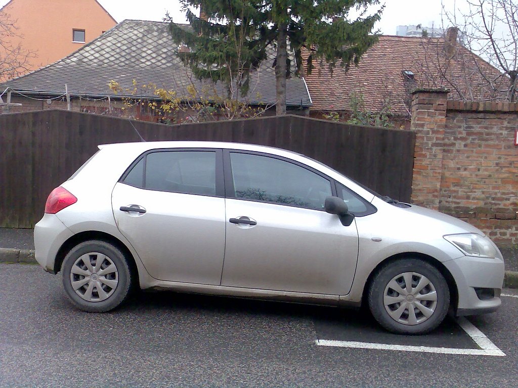 Toyota Auris.