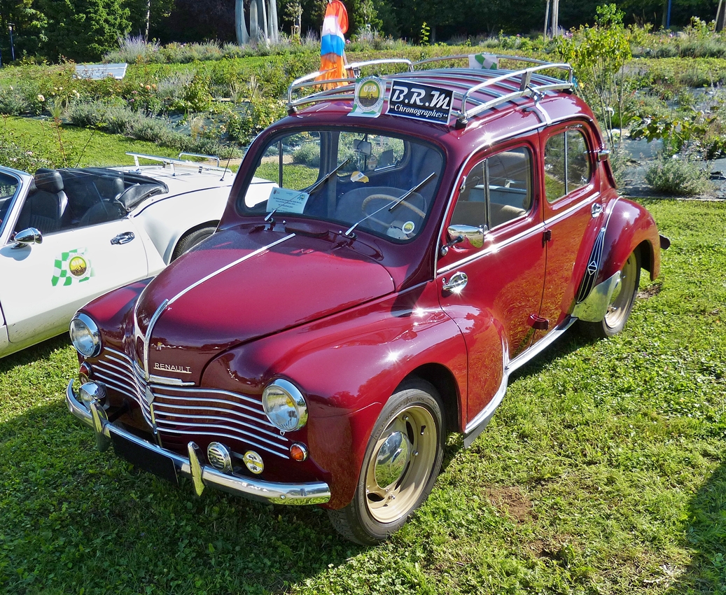  . Renault 4 CV Grand Luxe war bei den Classic Days in Mondorf zu sehen.  30.08.2014