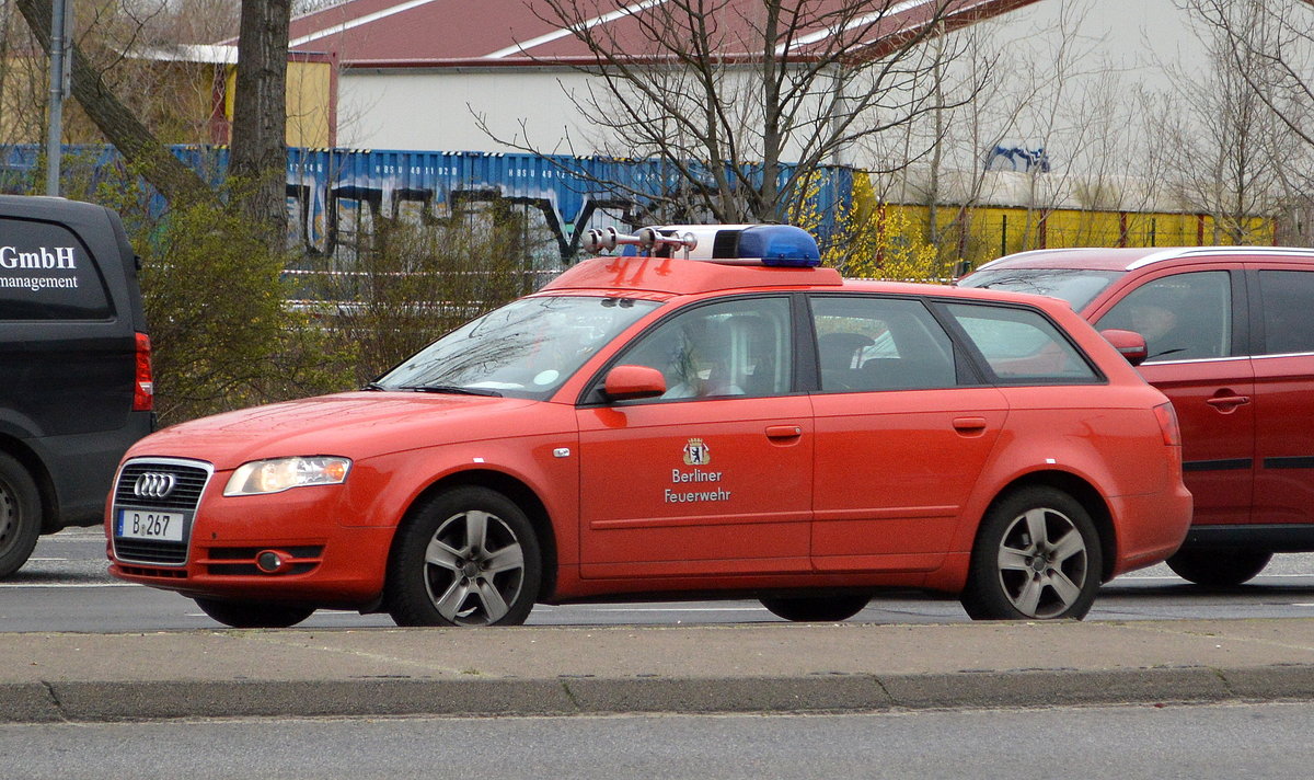 Audi Typ? der Berliner Feuerwhr (interne Bezeichnung ELW Erkunder) am 13.03.20 Berlin Marzahn.