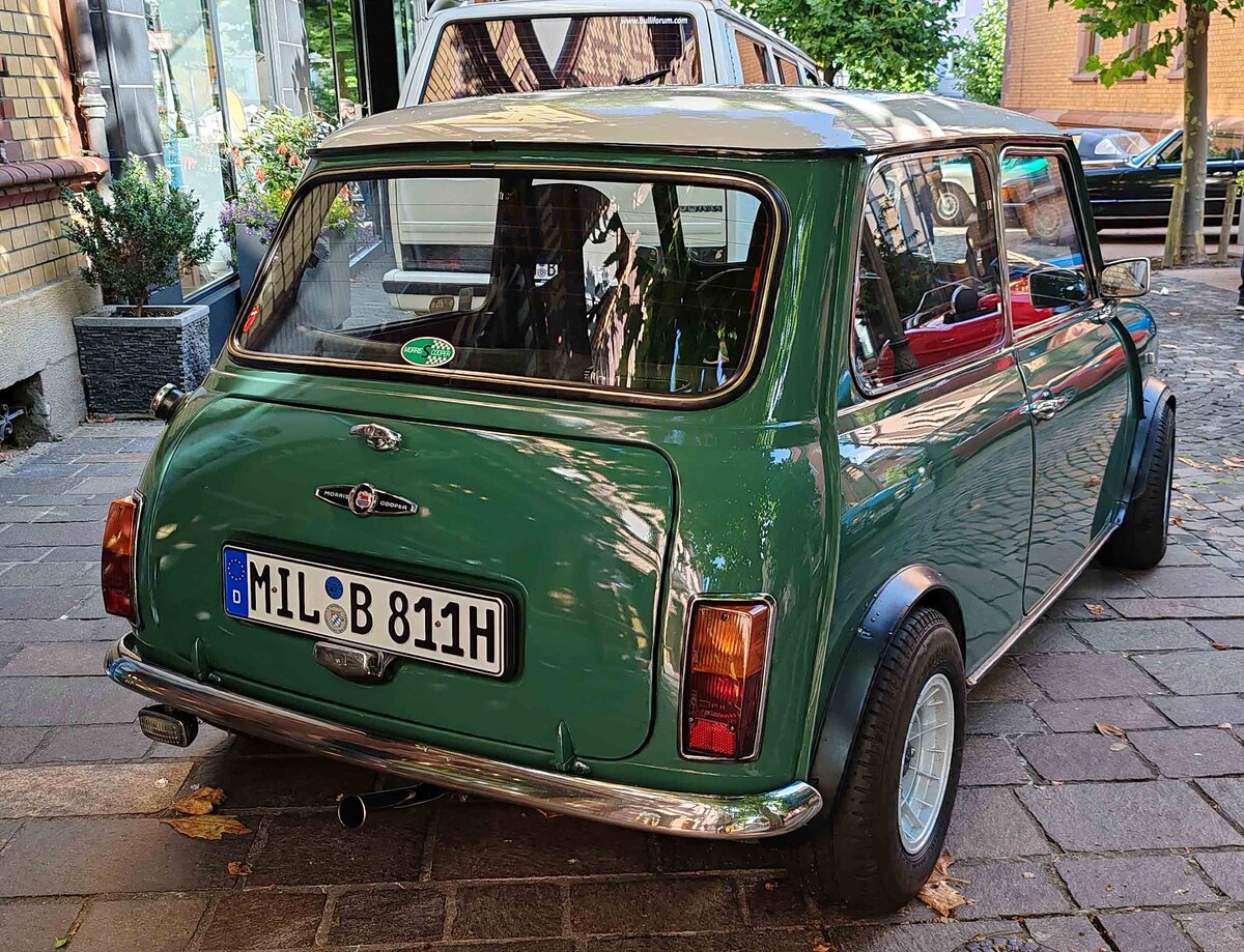 =Austin Mini, ausgestellt beim Hünfelder Stadtfest, 08-2024