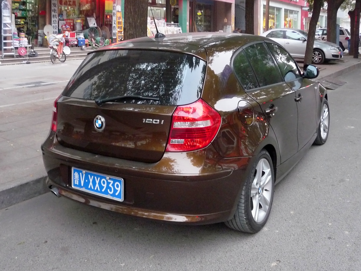 BMW 120i in Shouguang, 12.11.11