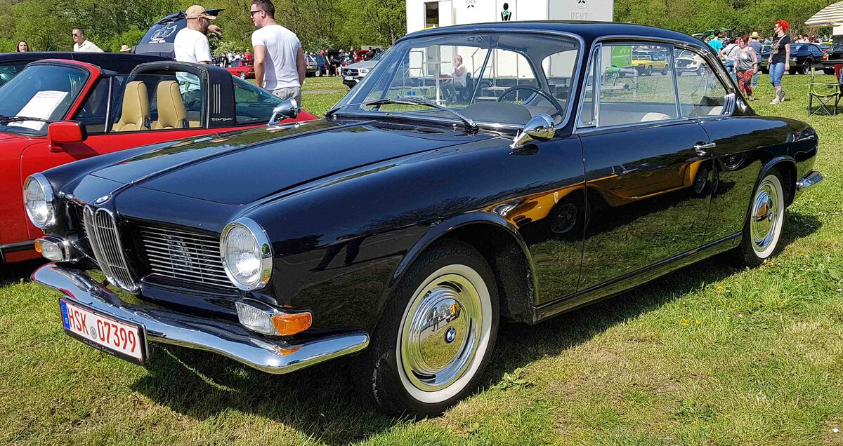 =BMW 3200 CS, gesehen bei der Oldtimerveranstaltung in Frankenberg/Eder. Mai 2024