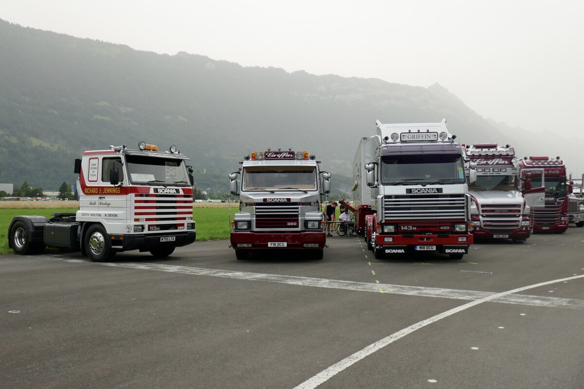 Diverse Scania Modelle von Griffin die am 29.6.24 im Trucker Festival Interaken stehen.