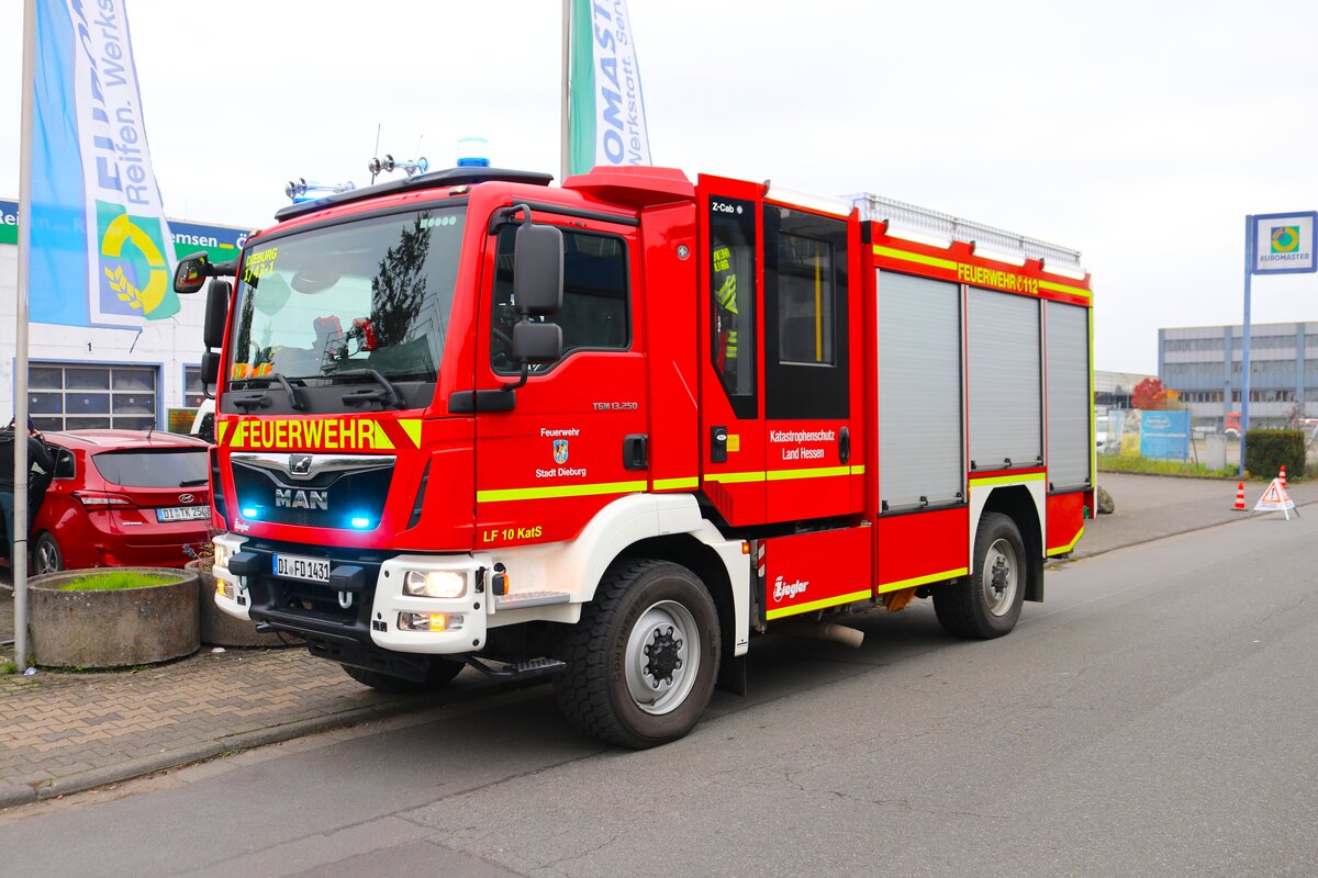 Feuerwehr Dieburg MAN TGM LF10 KatS (Florian Dieburg 1/43-1) am 16.11.24 bei der Abschlussübung