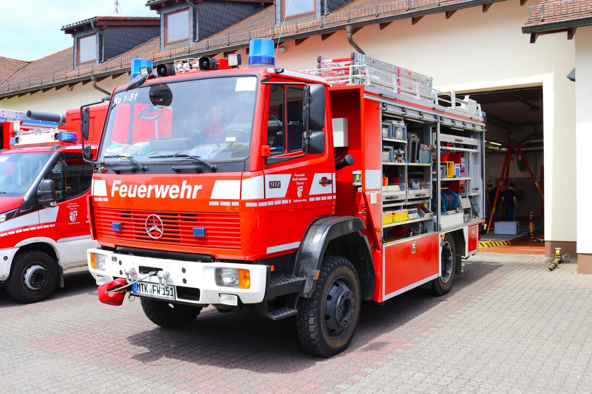 Feuerwehr Kelkheim (Taunus) Mercedes Benz RW am 08.06.24 beim Tag der Feuerwehr
