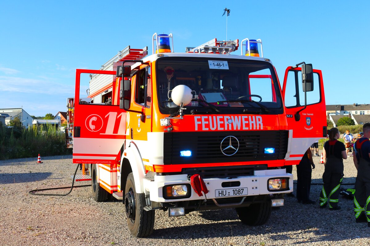 Feuerwehr Langenselbold Mercedes Benz/Rosenbauer HLF20 (Florian Langenselbold 1-46-1) am 16.08.24 bei einer Schauübung