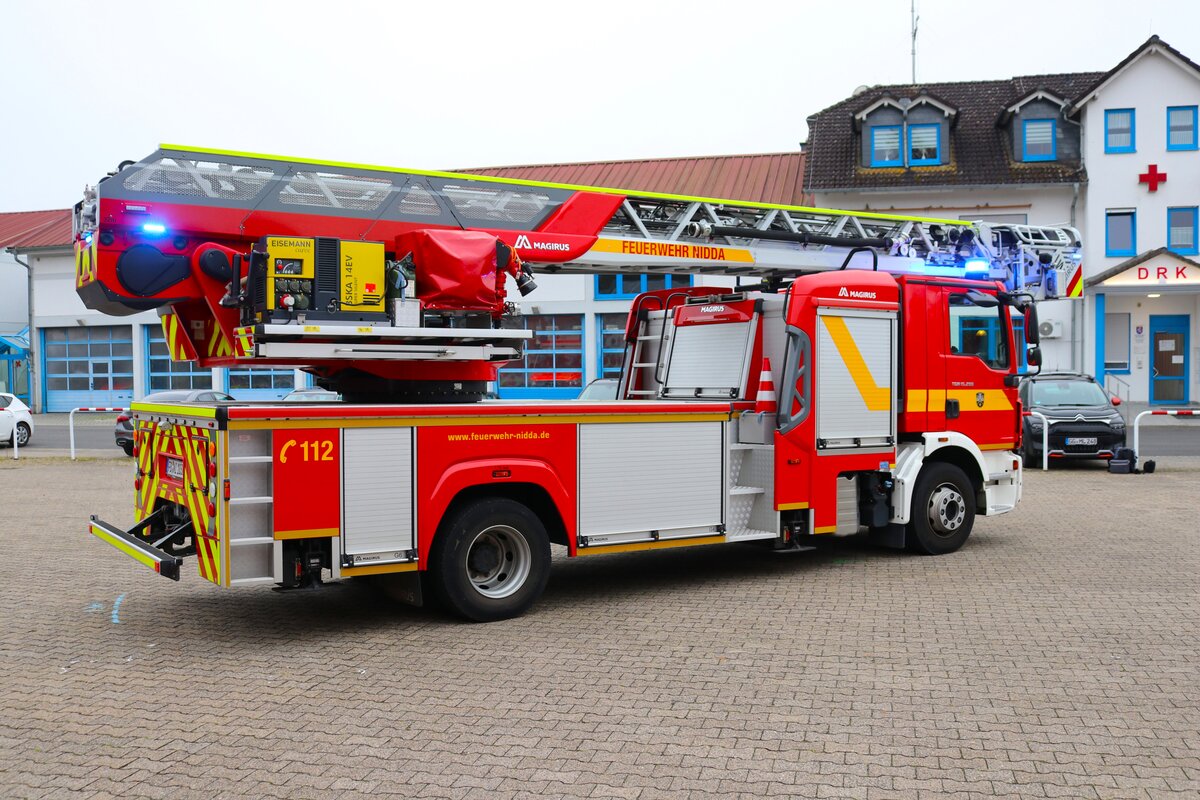 Feuerwehr Nidda MAN TGM DLK23/12 (Florian Nidda 1-30) am 10.11.24 bei einen Fototermin. Danke für das tolle Shooting