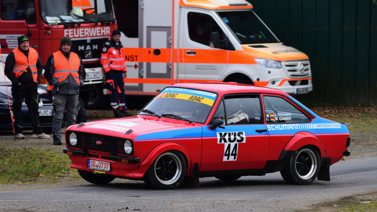 Ford Escort, Fahrer: SCHUMANN, Juergen /GLASEN, Marco, ADAC Rallye Köln Ahrweiler am 9.11.2024