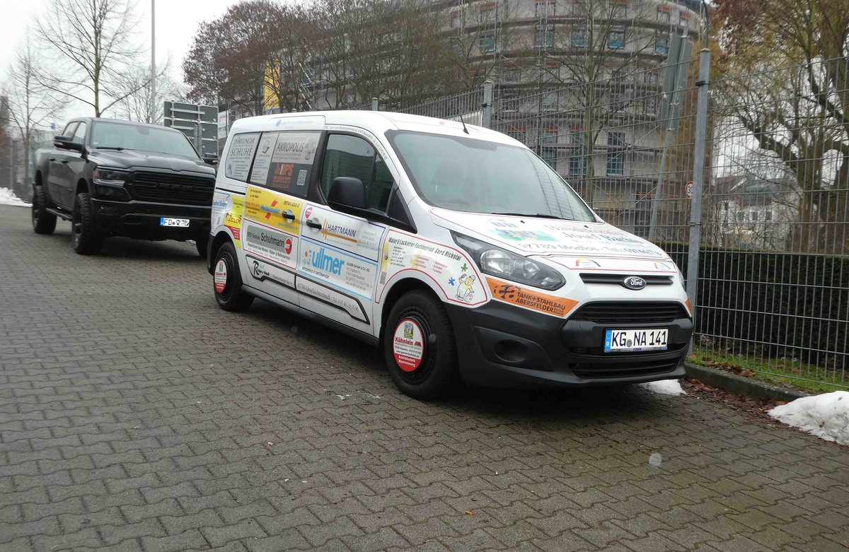 =Ford Transit Connect, gesehen anl. des Osthessischen Gesundheitstages in Fulda, 02-2019