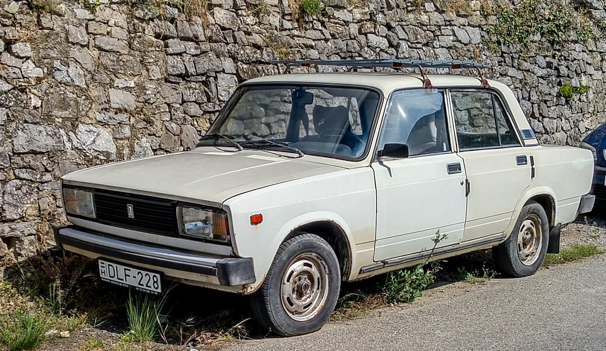 Lada 2105 (Mai, 2020).