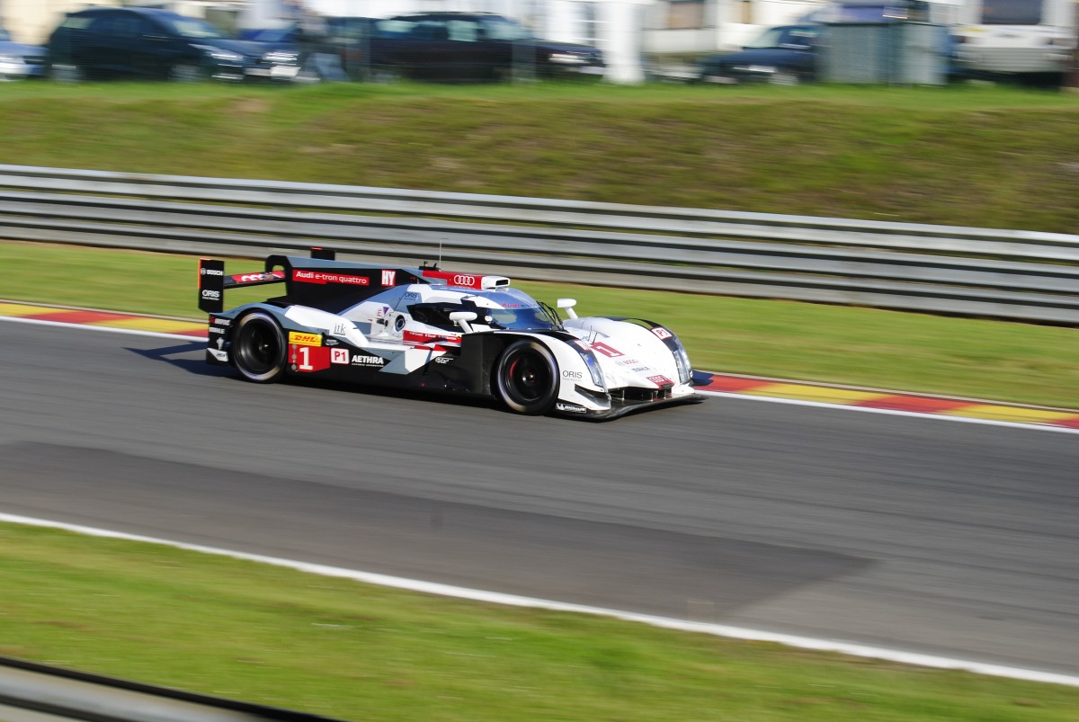  Lucas DI GRASSI, Loïc DUVAL, Tom KRISTENSEN auf dem Neuen LMP1 Audi R18 e-tron quattro belegten beim 2. Lauf zur Langstrecken-WM, FIA WEC 6 Hours of Spa-Francorchamps am 3.Mai 2014 den 2. Platz in der Gesammtwertung.