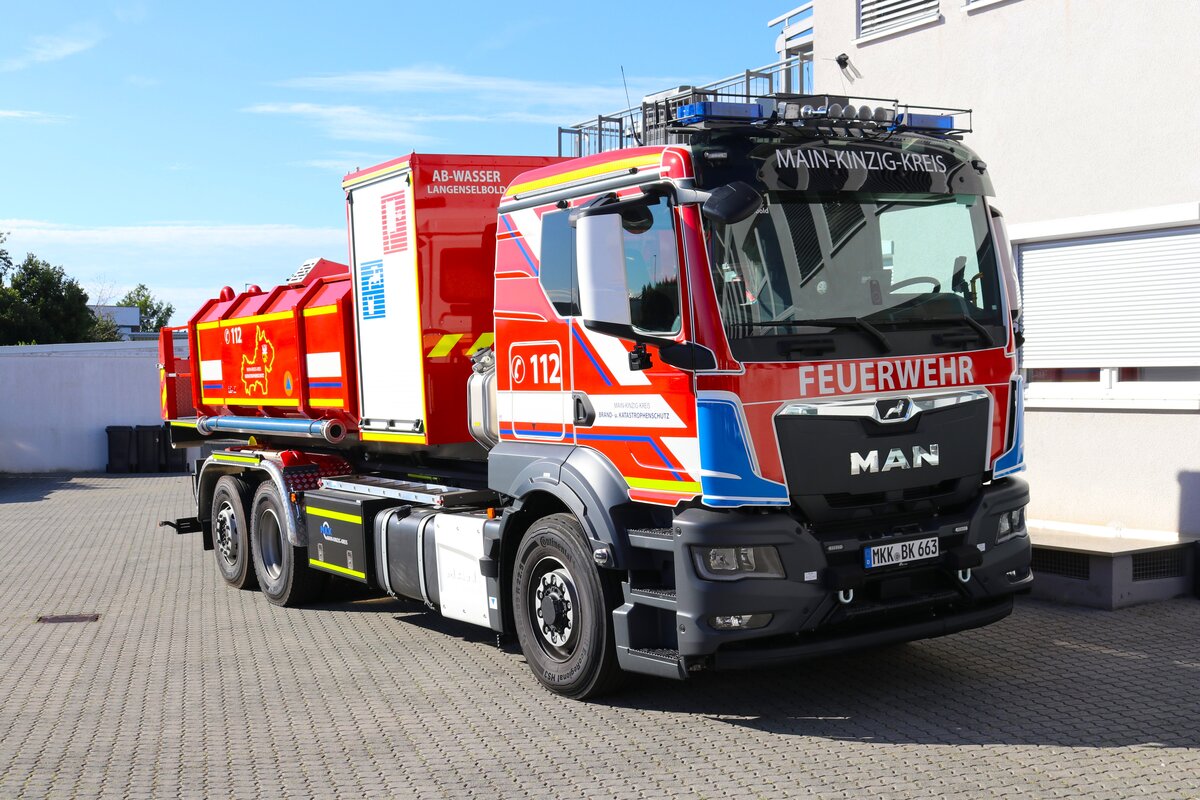 Main Kinzig Kreis MAN TGS WLF (Florian Main-Kinzig 17-66-1) mit AB-Tank 4 am 16.08.24 vor einer Schauübung Fotografiert bei der Feuerwehr Langenselbold. Das Fahrzeug ist dort stationiert
