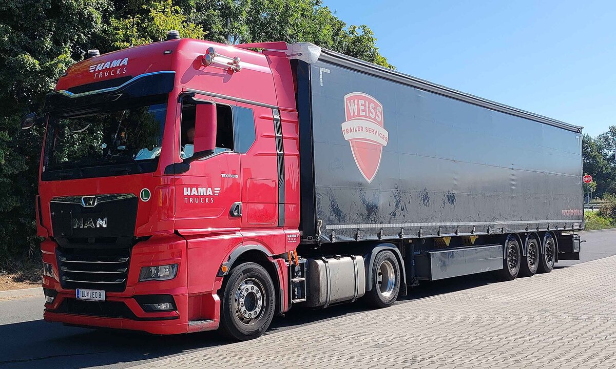 =MAN-Sattelzugmaschine von HAMA-TRUCKS mit einem Auflieger von WEISS-TRAILERSERVICE, 08-2024