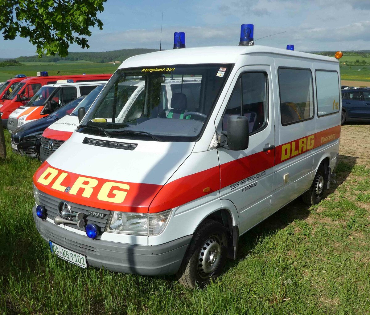 =MB Sprinter der DLRG OV BURGEBRACH, gesehen auf dem Parkplatz der RettMobil im Mai 2022