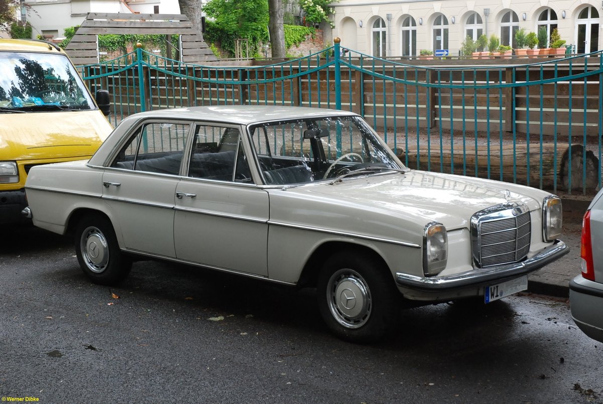 Mercedes-Benz 220, Aufnahme vom 20.05.2012