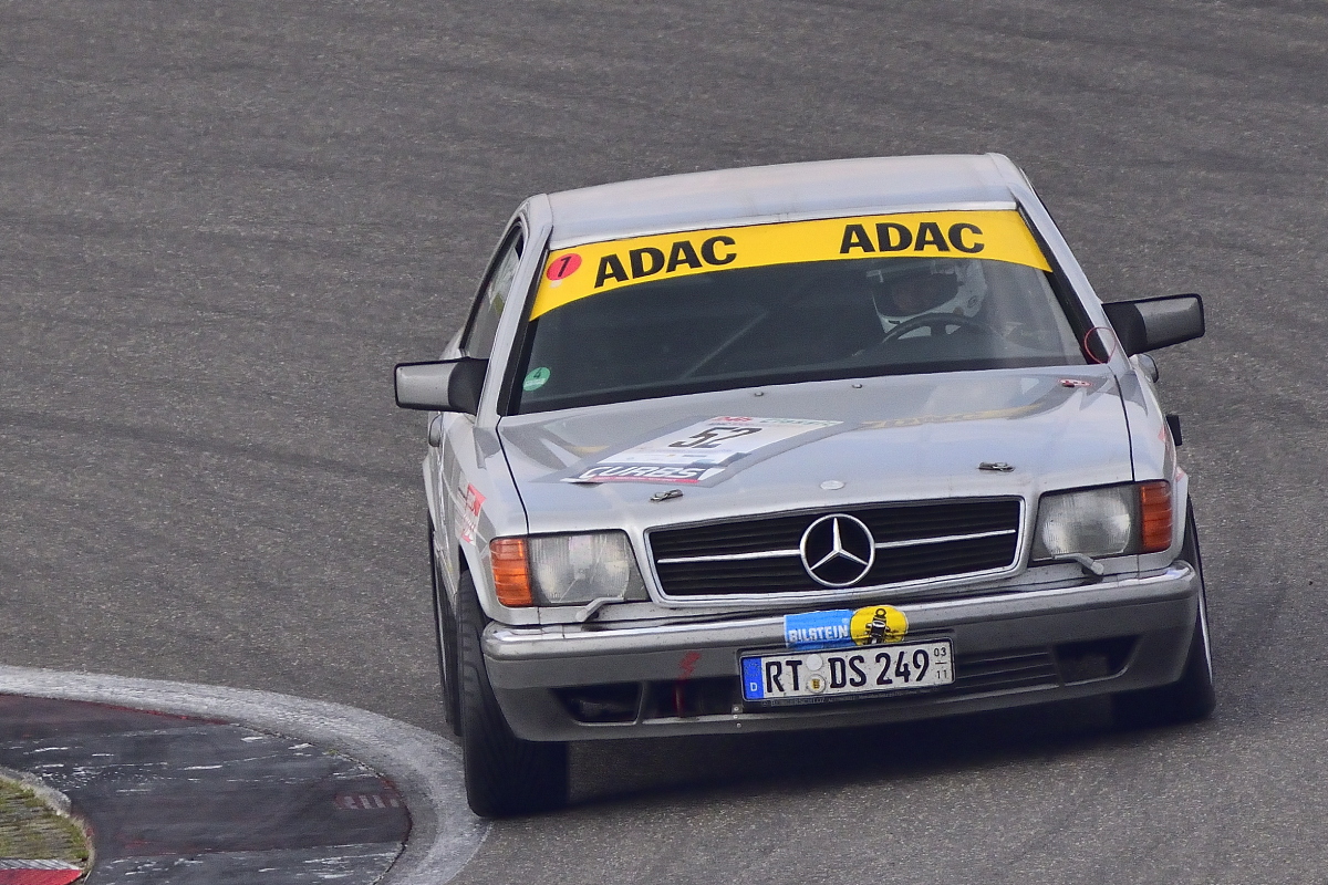  Mercedes-Benz 500 SEC , Fahrer: Schenzle Dr. Matthias und Ohligschläger Dieter ,, beide DEU , beim ADAC 1000 Km Classic am 17.9.2021 auf dem Nürburgring