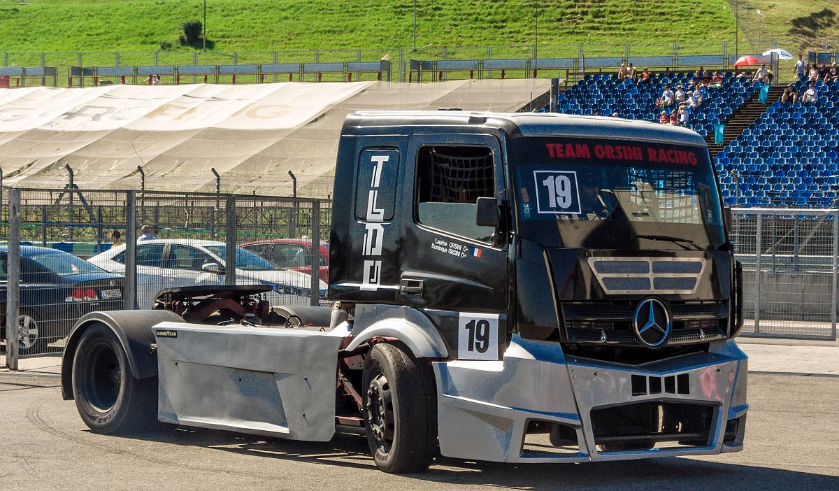 Mercedes Renn-LKW am 28.08.2016.