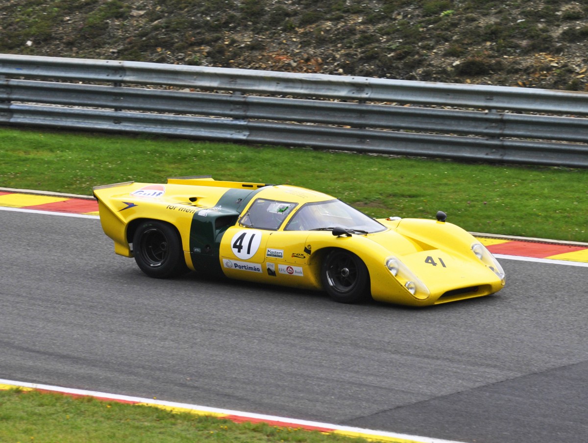  Mitzieher von STRETTON/TROMANS GB/GB auf LOLA T70MK3B
beim 6h Spa Classic, am 21.09.2013