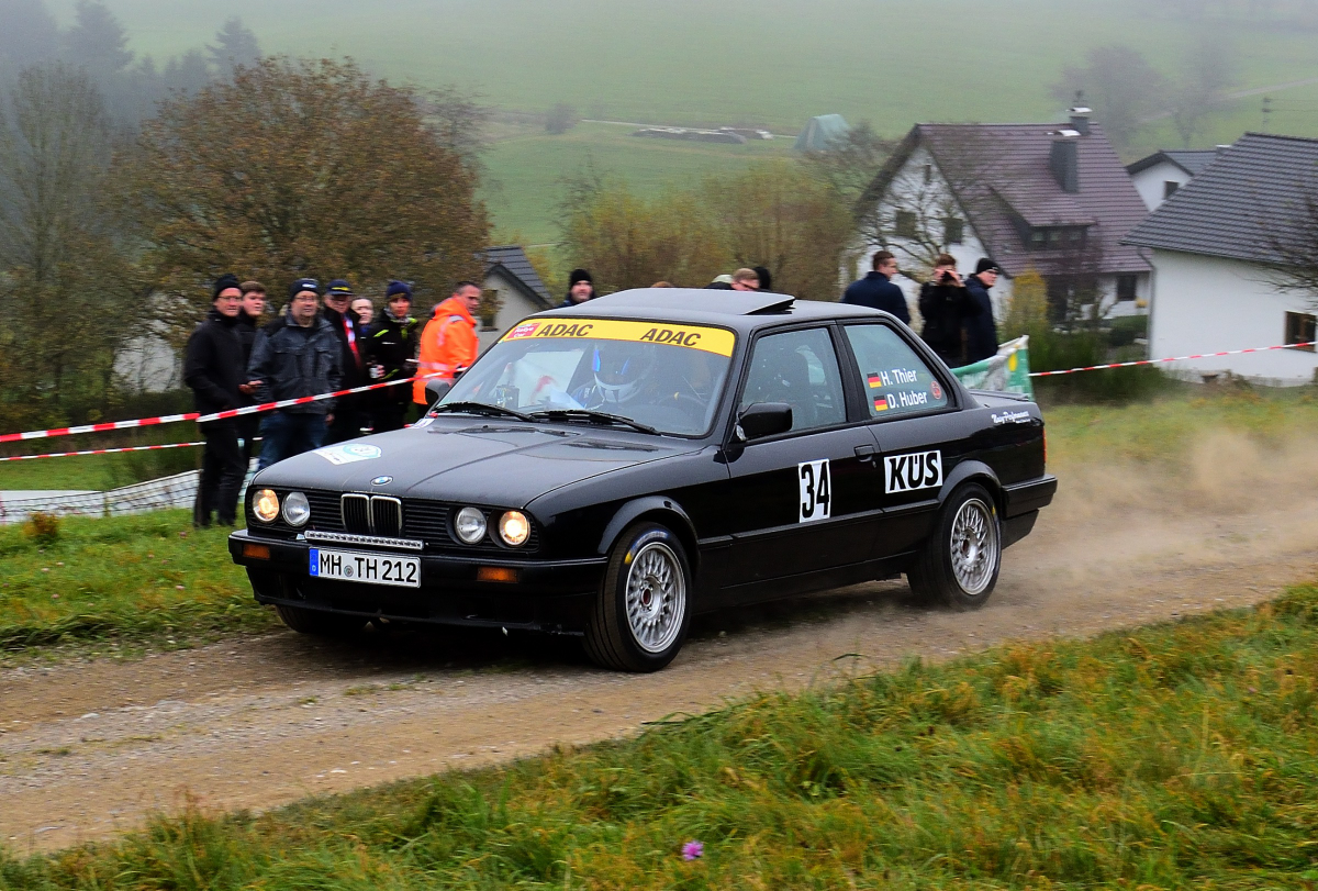 Nr.34, BMW 325i E30, Fahrer: THIER, Hermann / HUBER, Dennis, ADAC Rallye Köln Ahrweiler am 9.11.2024