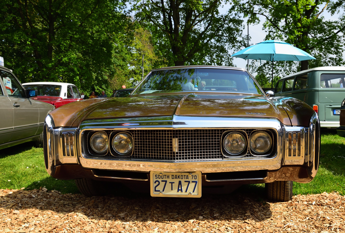 Oldsmobile Toronado 1970, beim Frühlingserwachen Oldtimer-IG Grenzland auf dem Gelände des Sportpark Loherhof Geilenkirchen 1.5.24