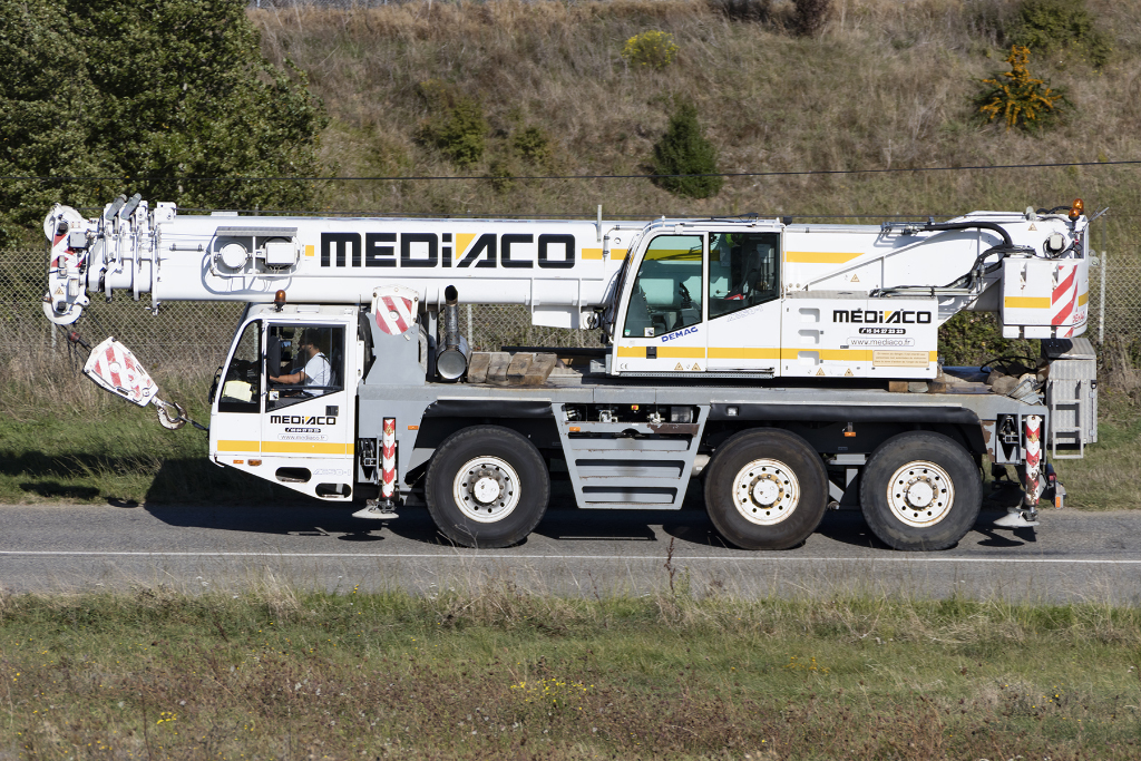 Terex-Demag AC-50-1; 29.09.2015 Toulouse