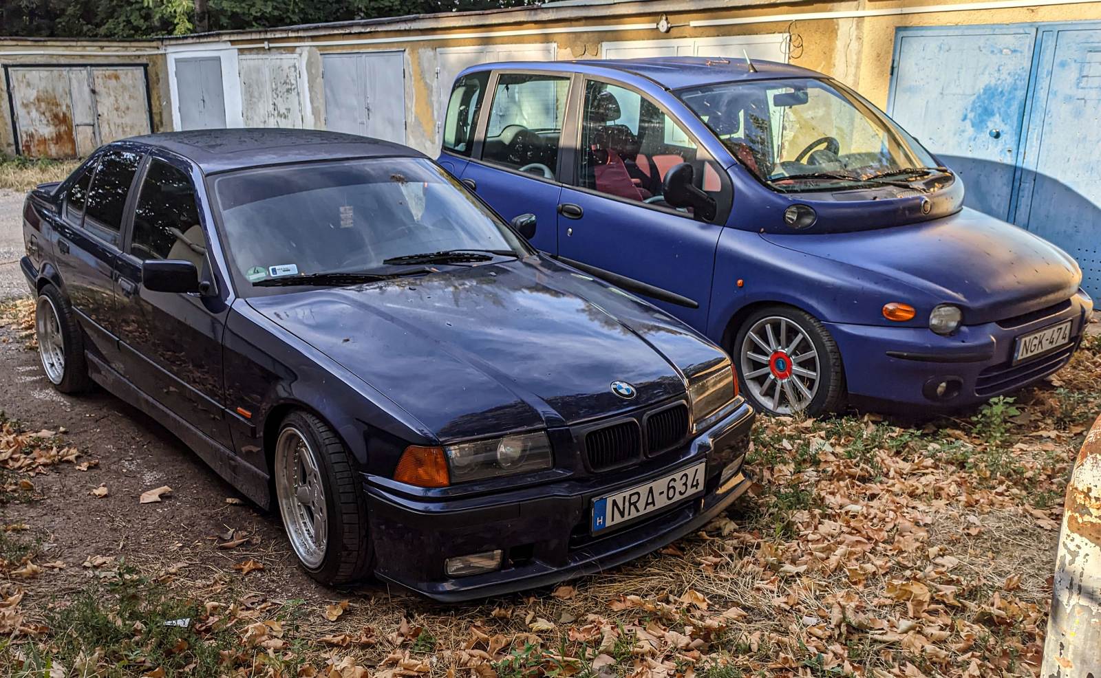 BMW 3er E36 Stufenheck, gesehen in August, 2024.