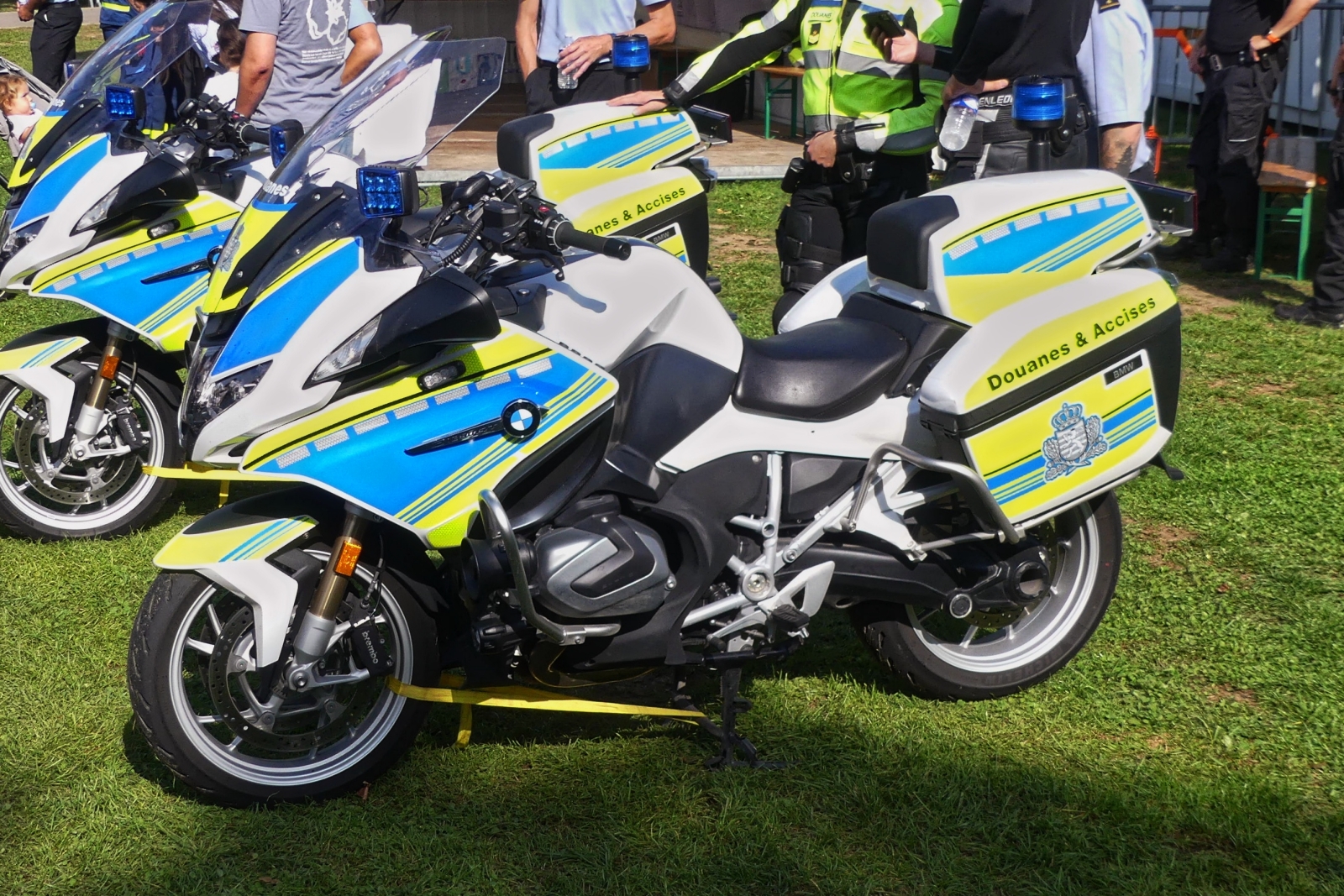 BMW Motorrder. Auch der Zoll war mit einer Motoradstaffel am Tag der Rettungsdienste in Echternach vor Ort. 22.09.2024