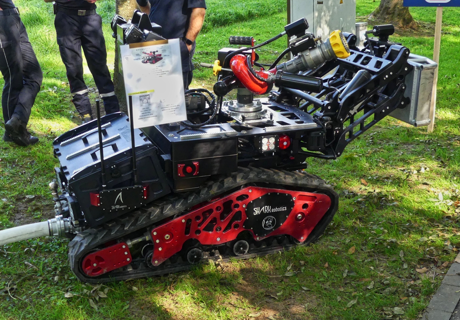 Colossus (Shark Robotics), Feuerlschroboter steht zur Vorfhrung beim See von Echternach bereit. 22.09.2024