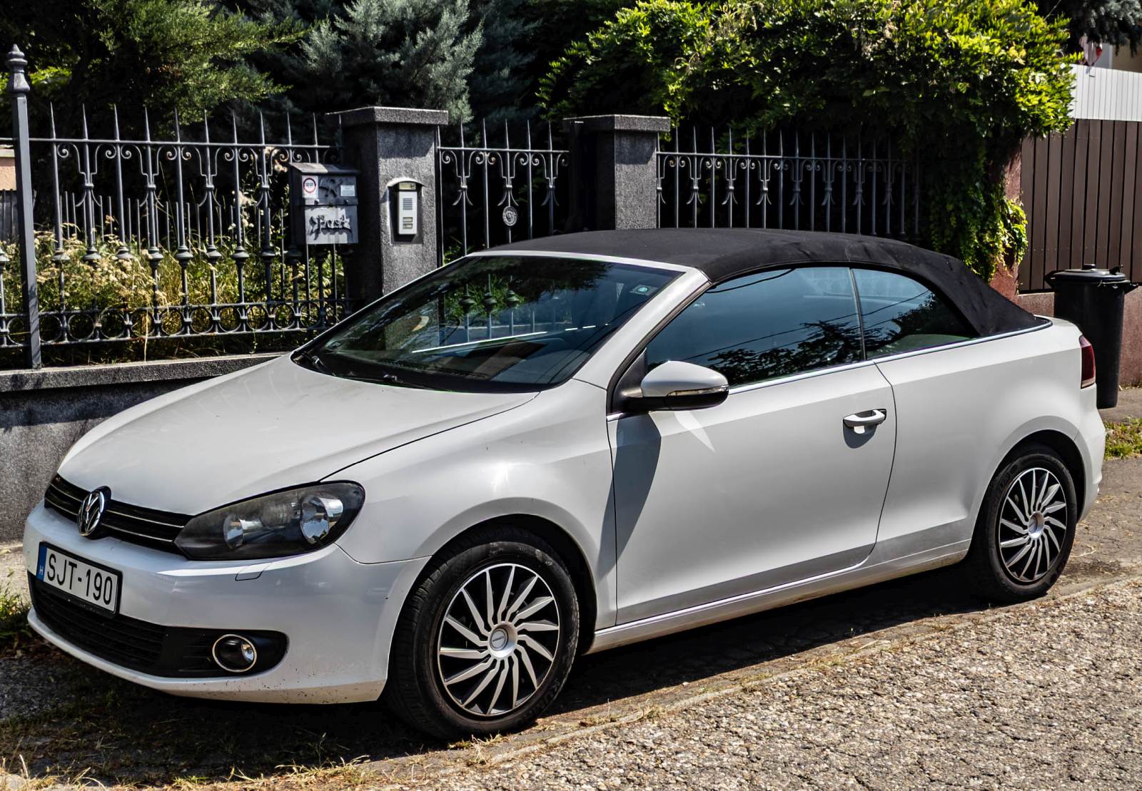 Diese VW Golf VI Cabriolet habe ich in Juli, 2024 fotografiert.