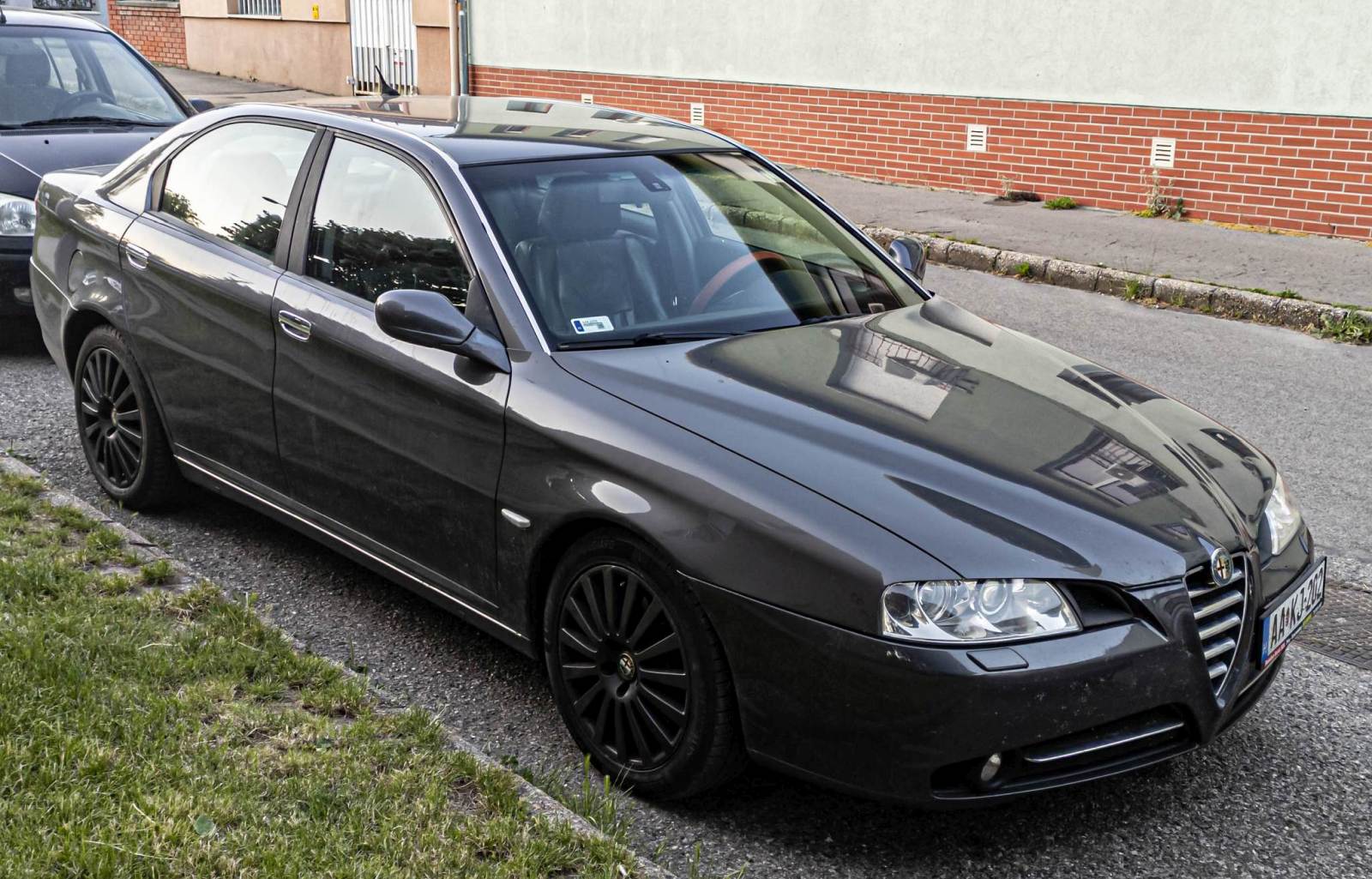 Diesen Alfa-Romeo 166 (facelift) habe ich in 05.2024 gesehen.