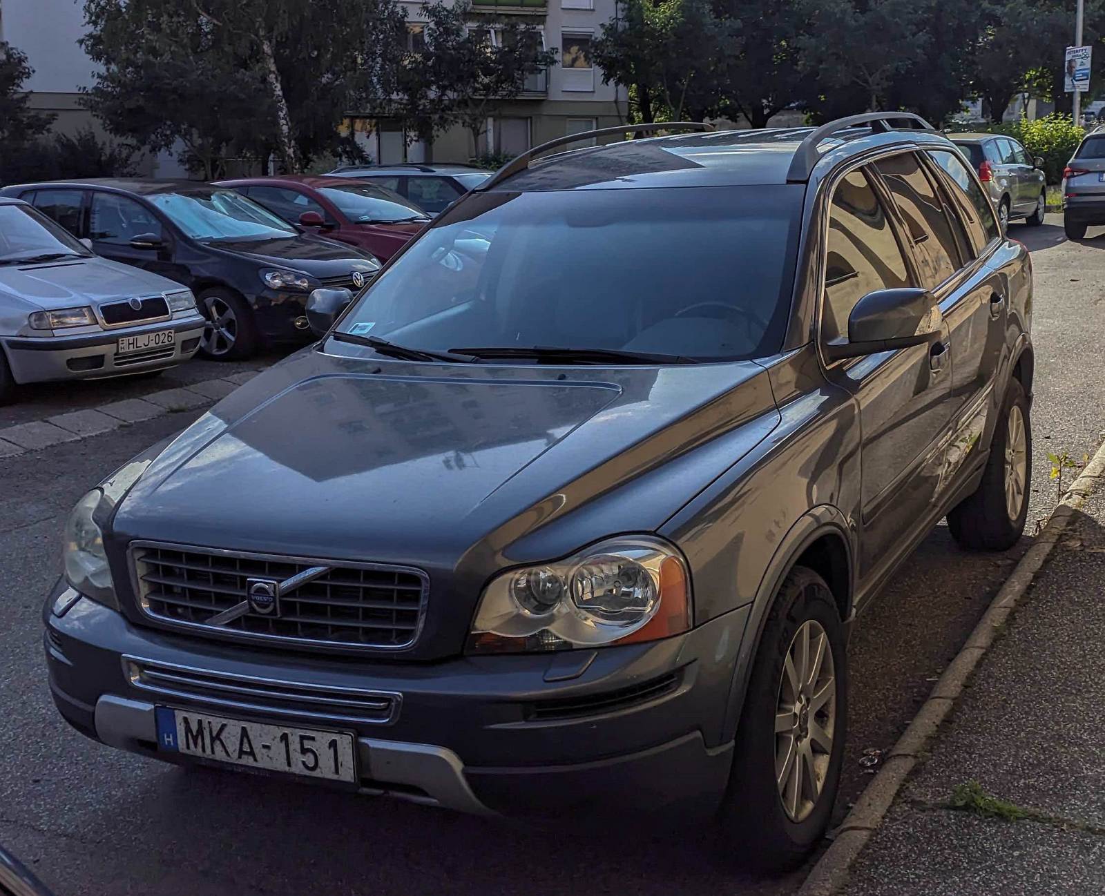 Diesen Volvo XC90 (erste Generation) habe ich in Juni, 2024 fotografiert.