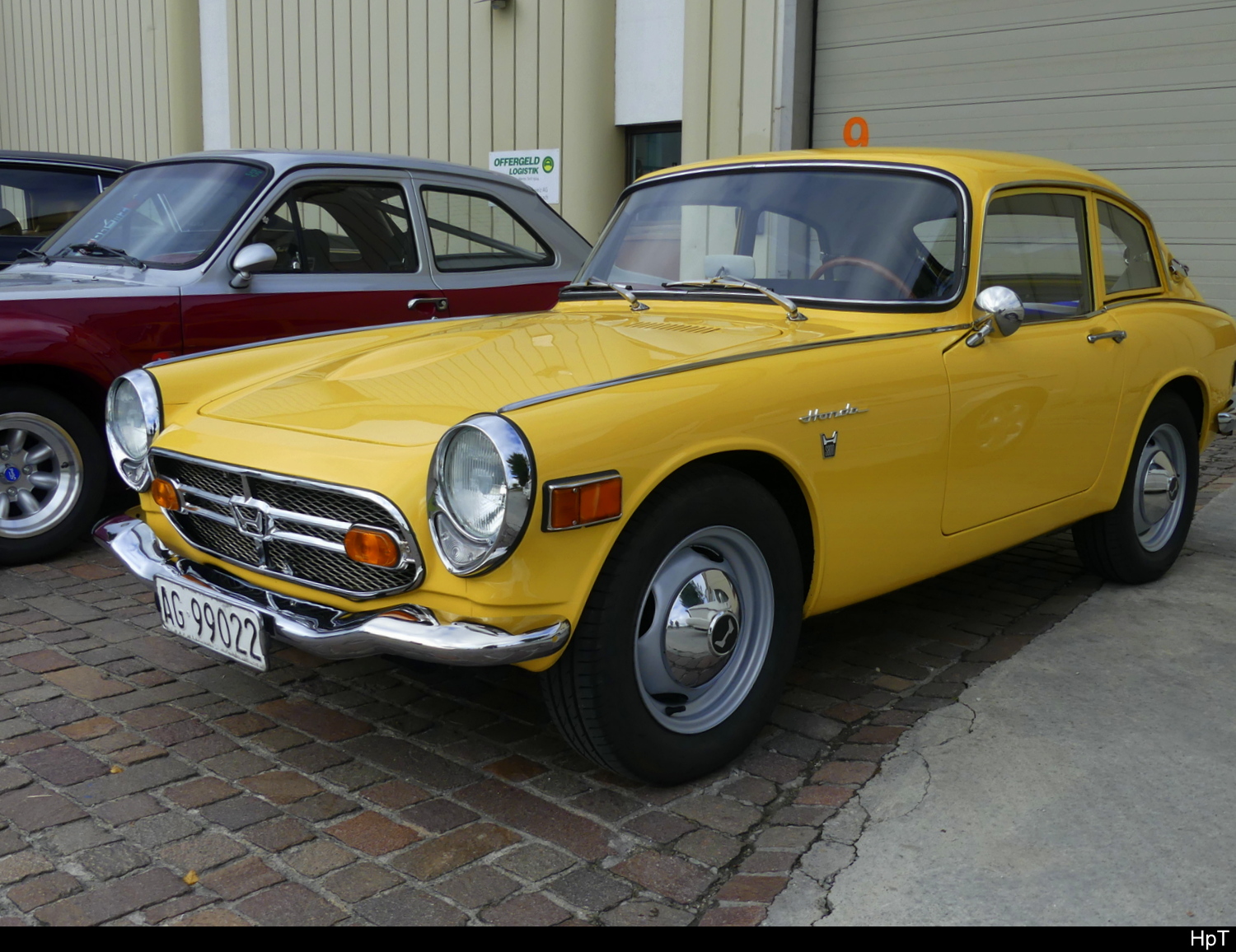 Gelber Honda S 800 am Oldtimer Treff in Bleienbach am 2024.09.29