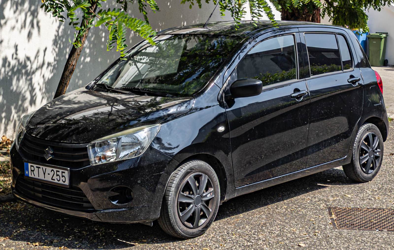 Hier ist ein Suzuki Celerio zu sehen. Foto: Juli, 2024.