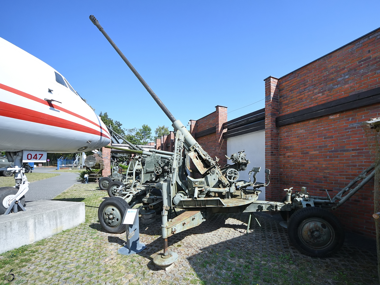 Hier zu sehen eine 57-mm-Flugabwehrkanone vom Typ S-60. (Museum für Luftverteidigung Koszalin (Köslin), September 2024)