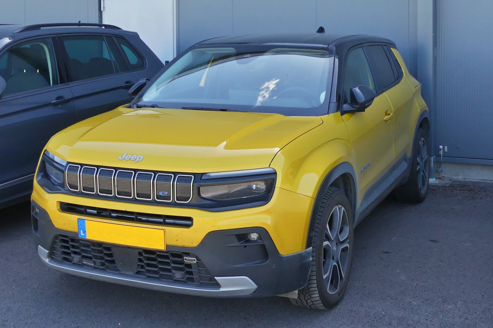 Jeep e Avenger, gesehen bei einer Veranstaltung: 07.2024