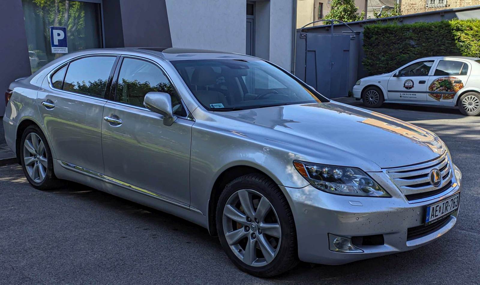 Lexus LS Mk4 Pre-Facelift. Foto: Mai, 2024.