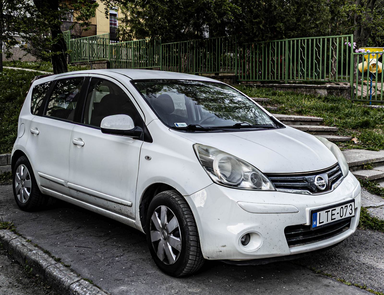 Nissan Note Mk1 Facelift. Foto: April, 2024.